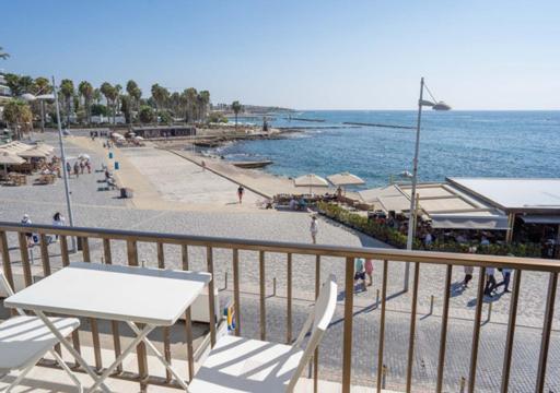 Castle Apartment Πάφος Εξωτερικό φωτογραφία